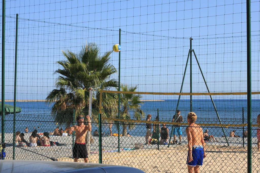 Azur 3000 Daire Saint-Laurent-du-Var Dış mekan fotoğraf
