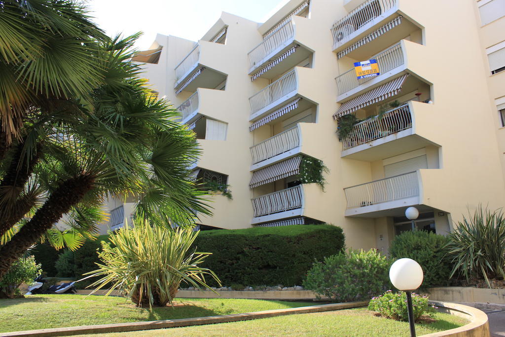 Azur 3000 Daire Saint-Laurent-du-Var Dış mekan fotoğraf