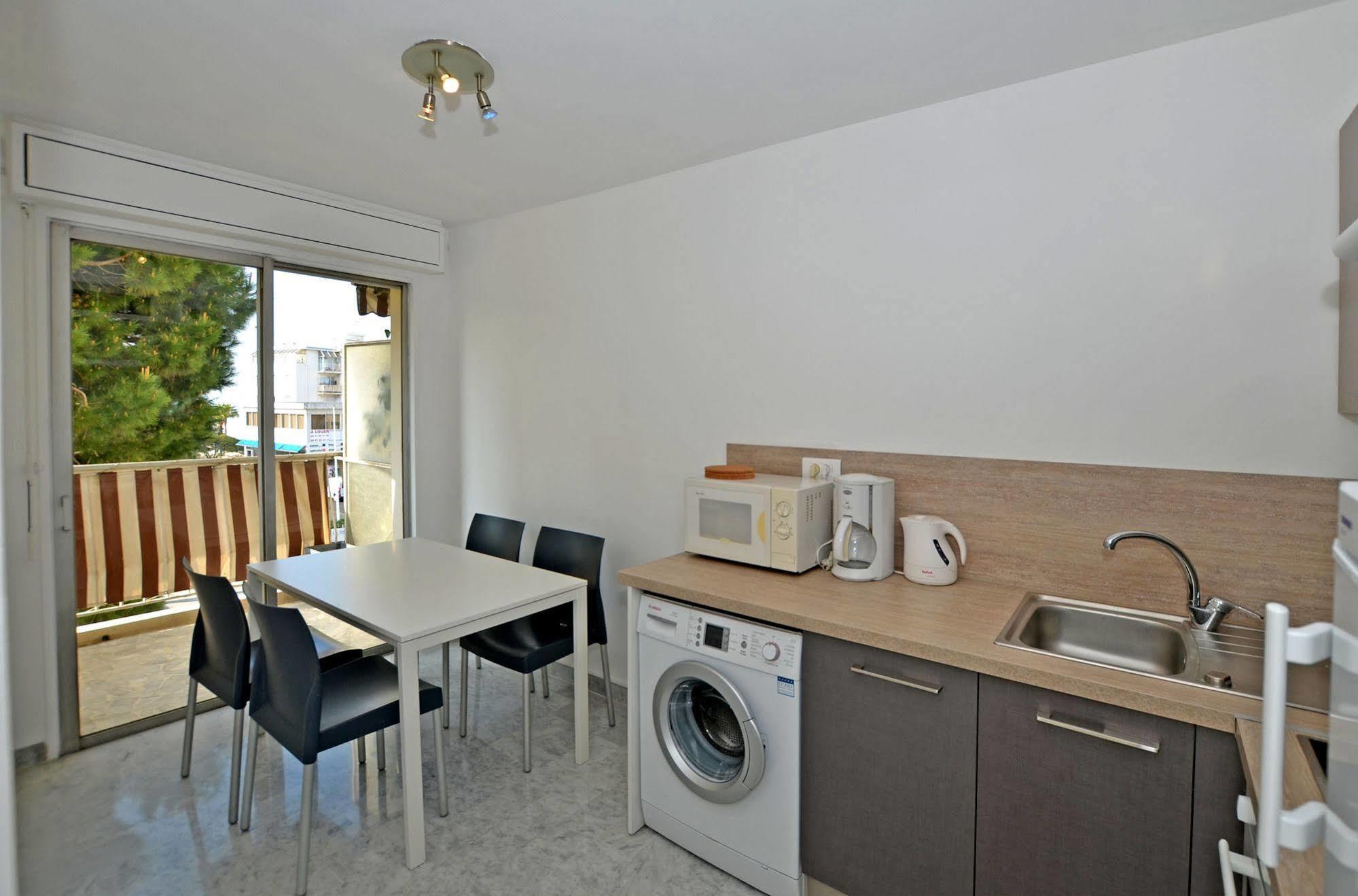 Azur 3000 Daire Saint-Laurent-du-Var Dış mekan fotoğraf